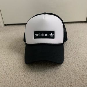 Adidas Trucker Hat